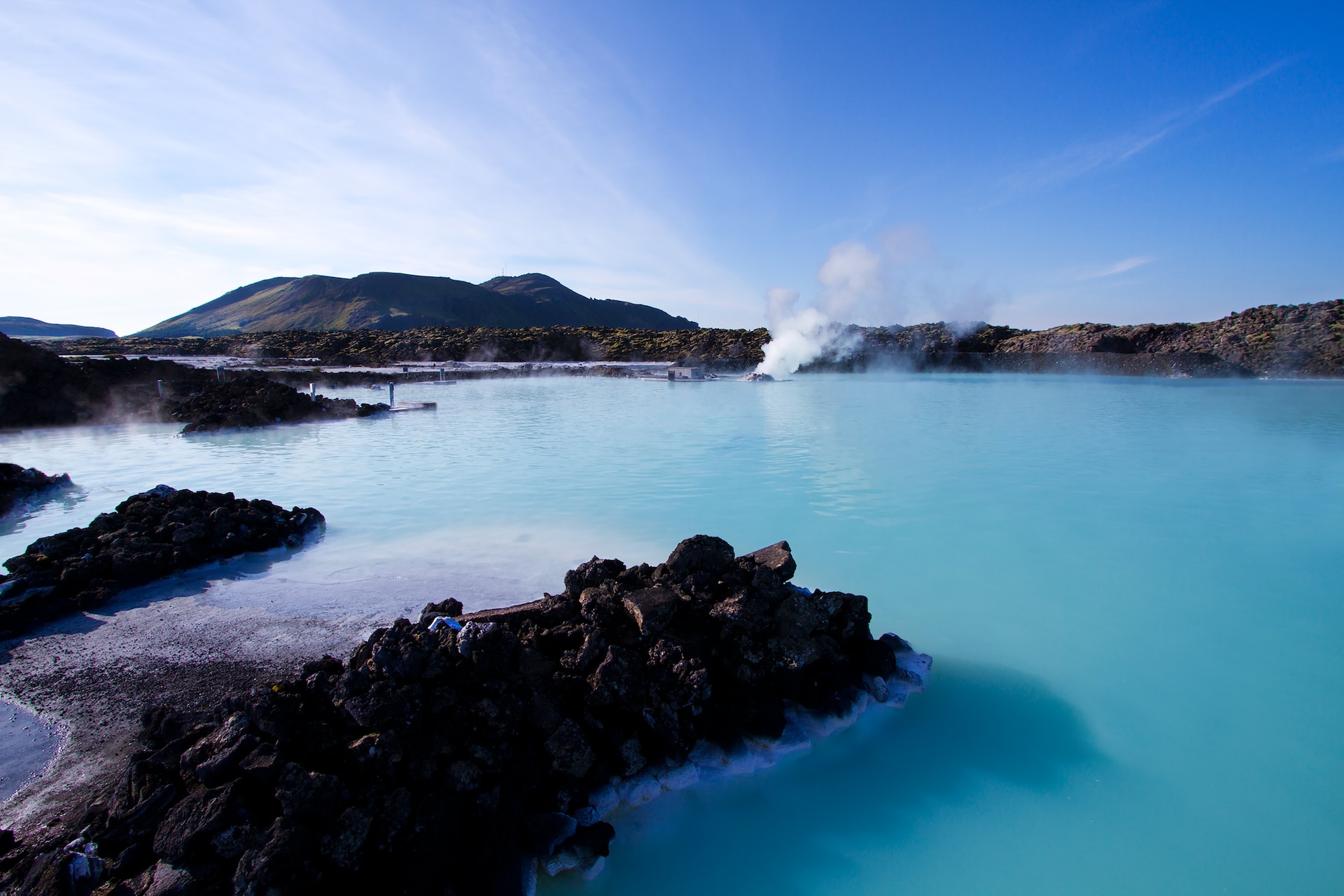 Les 5 aventures écotouristiques pour découvrir les paysages géothermiques et volcaniques !